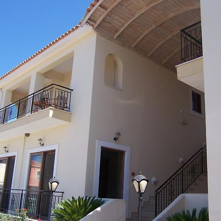 Aparthotel Sirios Finikounta Exterior foto