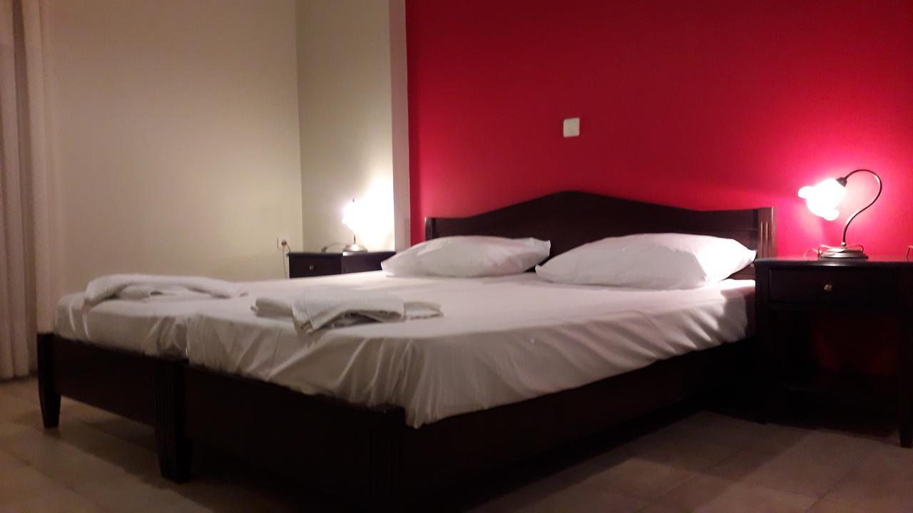 Aparthotel Sirios Finikounta Exterior foto